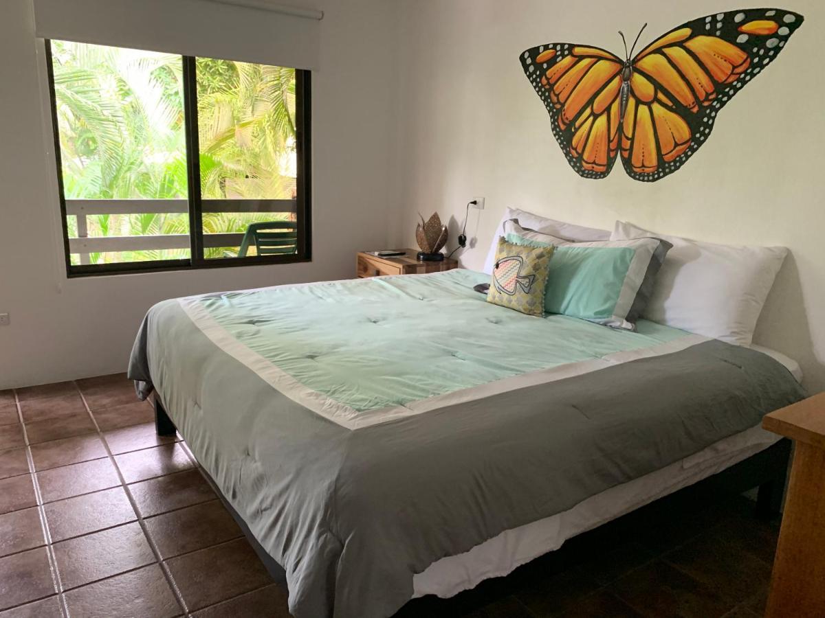 La Sirena Playa Jaco Hotel ภายนอก รูปภาพ